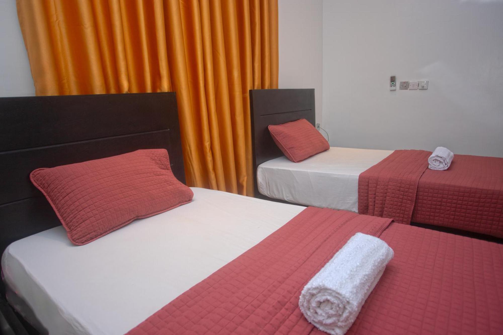 Labev Hotel Kumasi Bagian luar foto