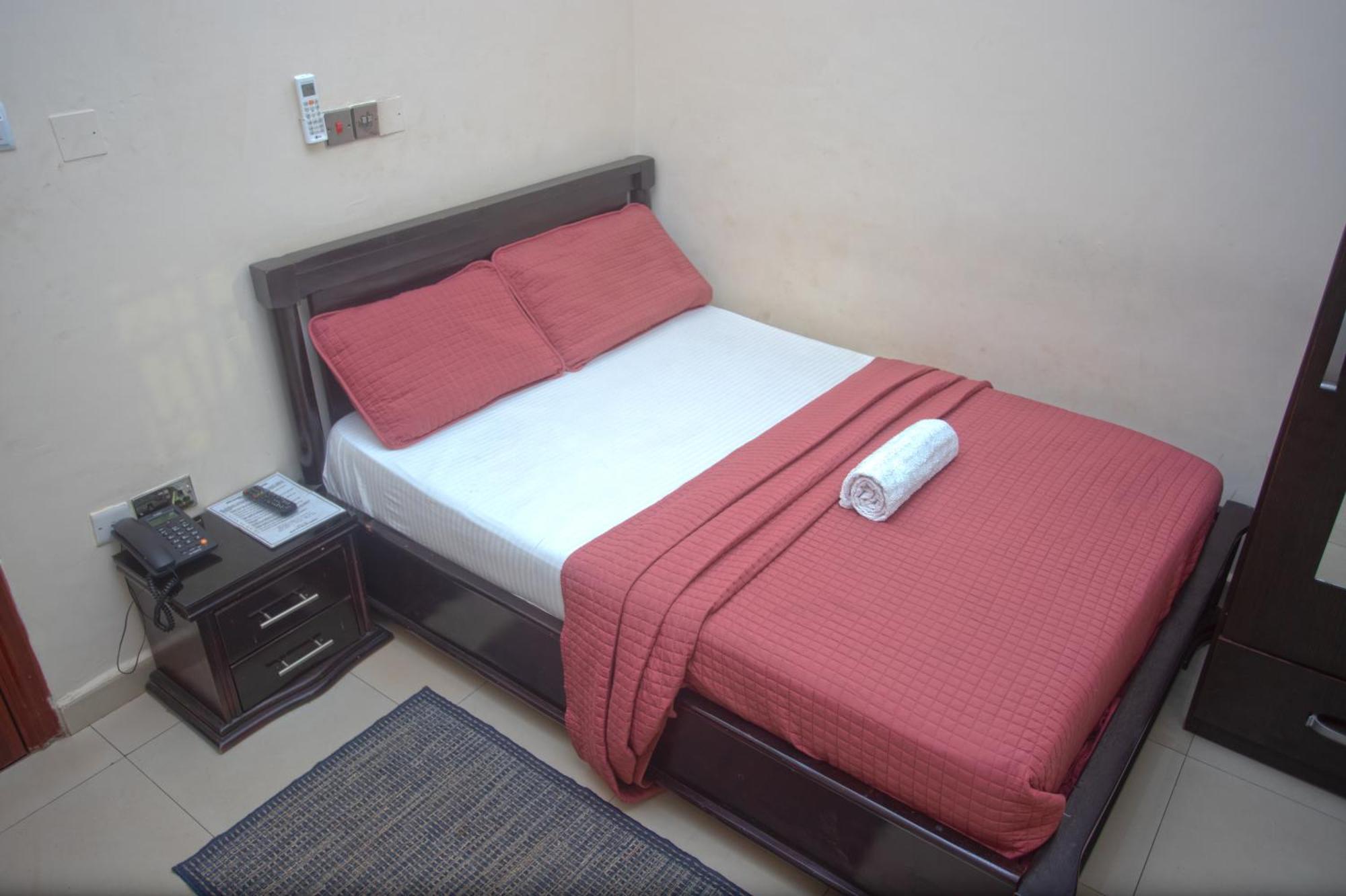 Labev Hotel Kumasi Bagian luar foto