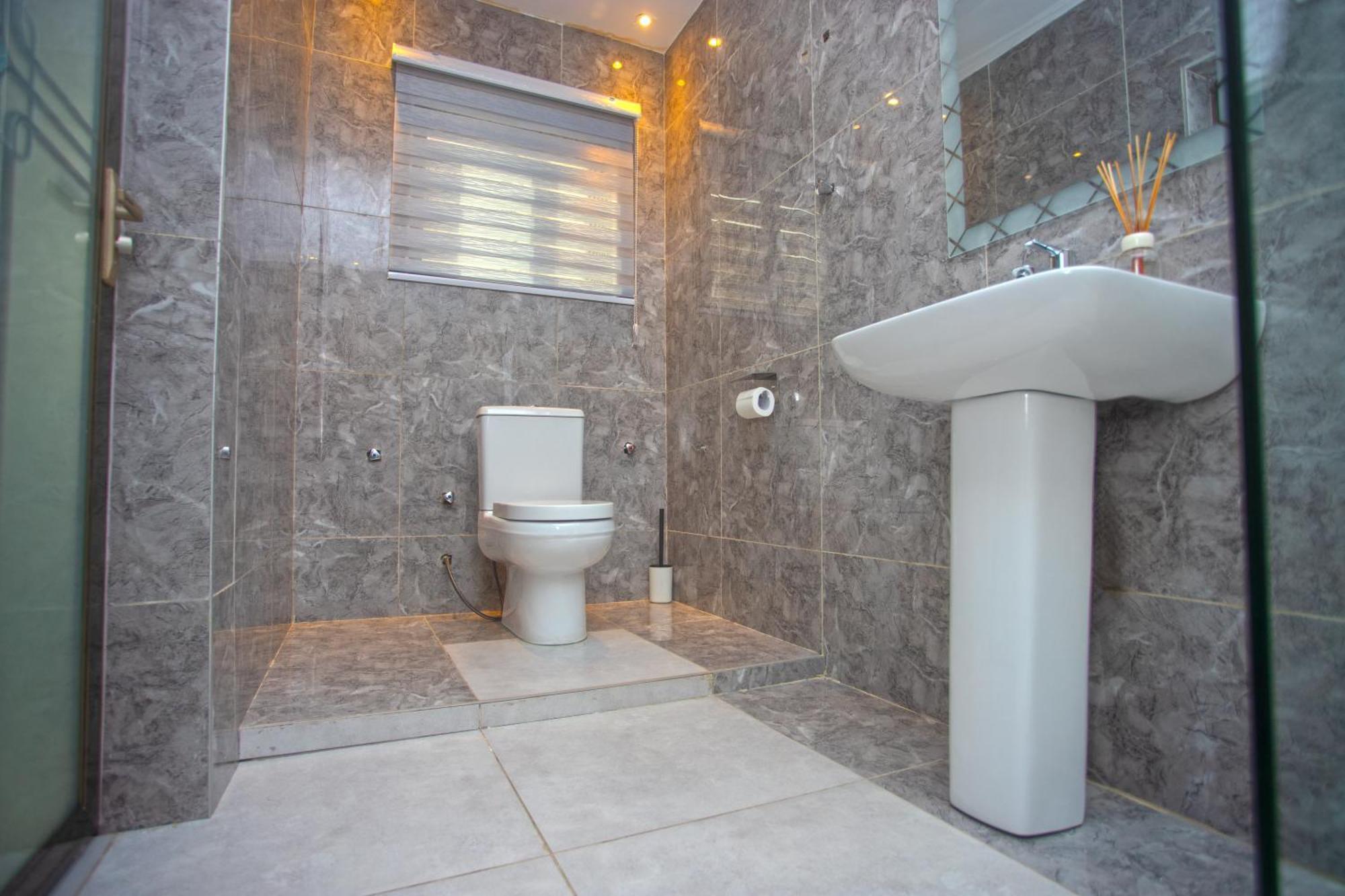 Labev Hotel Kumasi Bagian luar foto